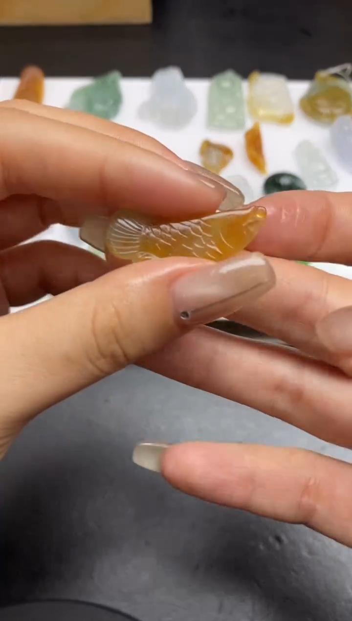 【闪购商品】定制翡翠未镶嵌翡翠毛货~