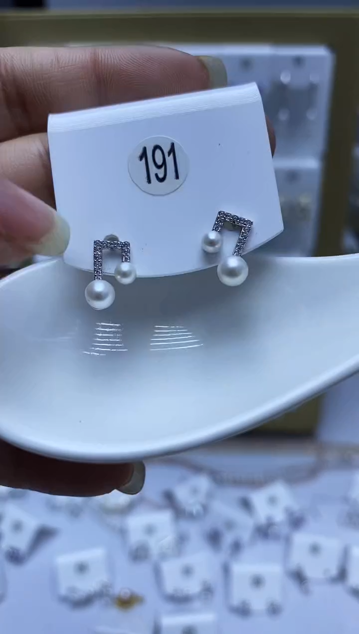 银S925镶嵌耳饰淡水珍珠191