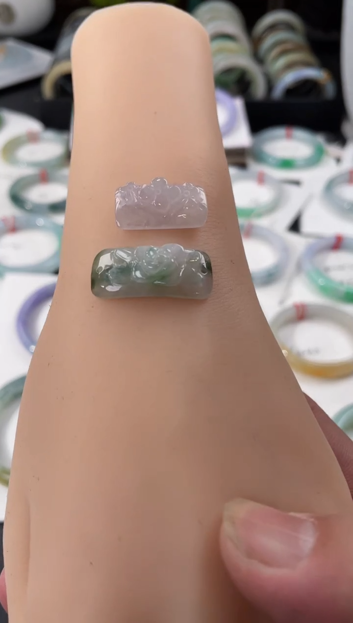 【闪购商品】翡翠颈饰未镶嵌吊坠