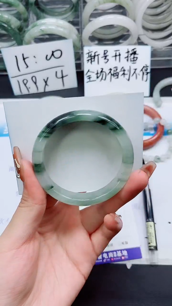 【闪购商品】石英质玉手镯未镶嵌S147-54/55