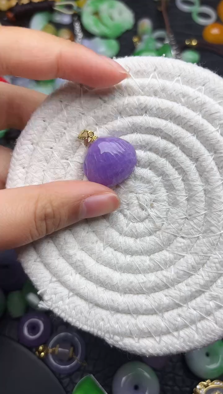 颈饰未镶嵌翡翠缅甸翡翠吊坠