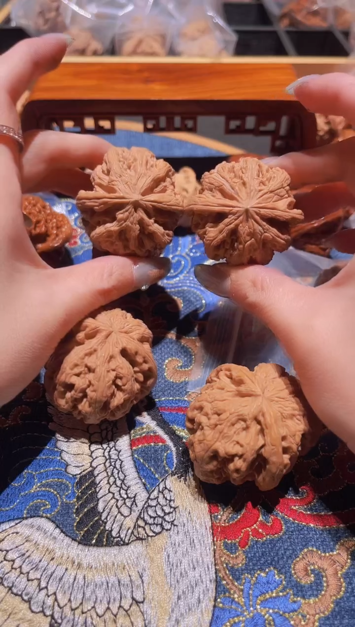 把件文玩核桃102粗筋