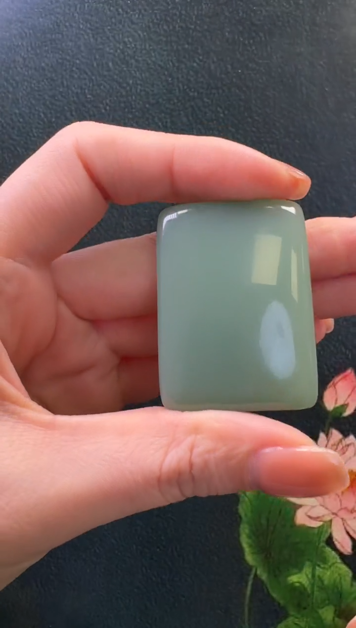 和田玉未镶嵌吊坠吊坠