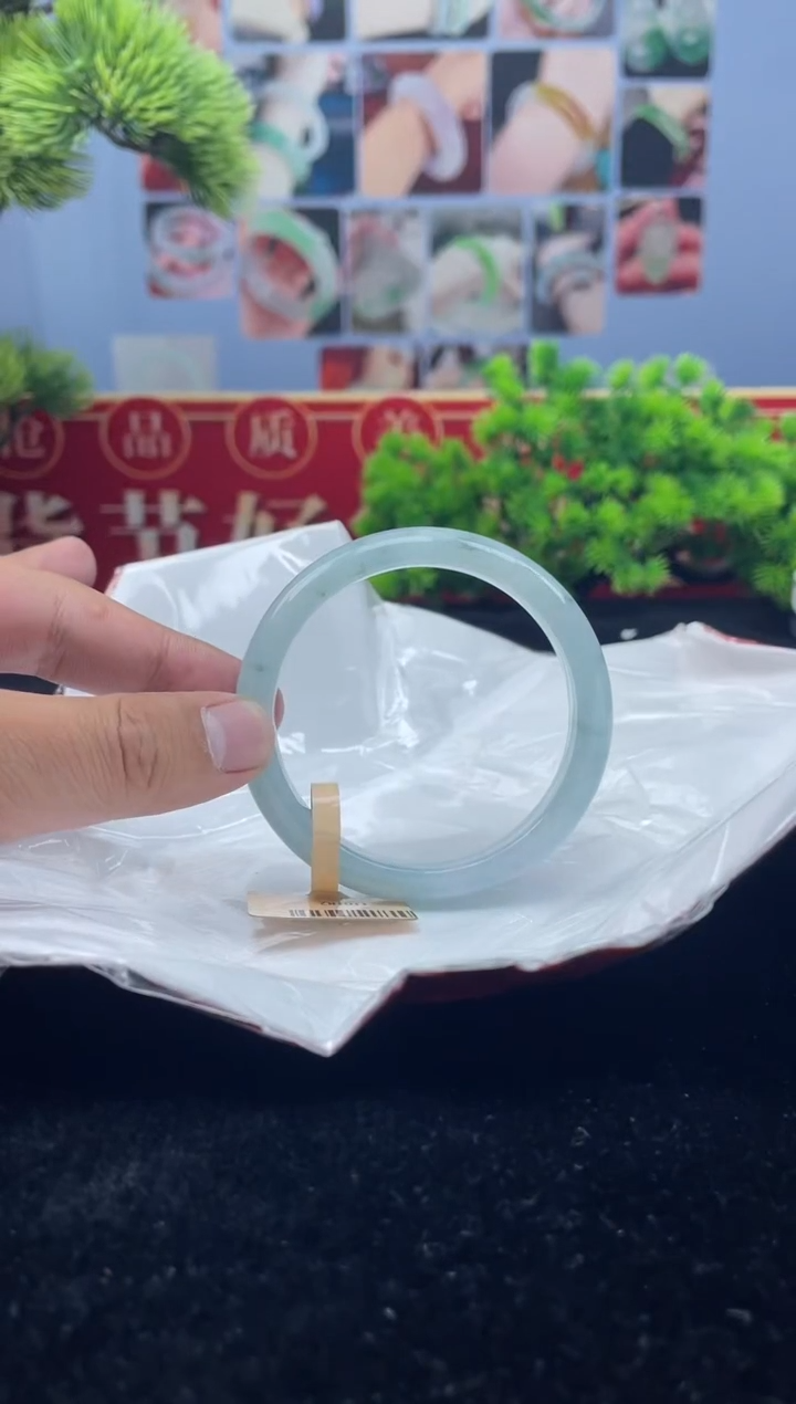 翡翠未镶嵌手镯手镯11