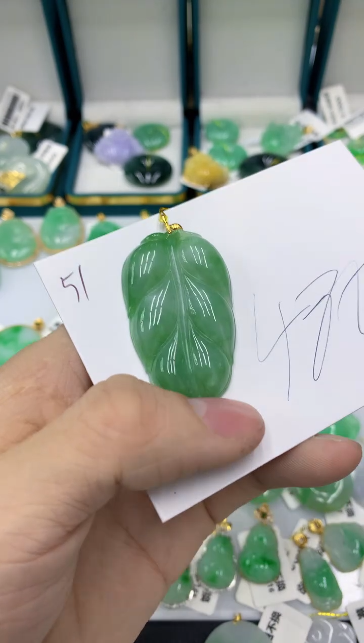 【闪购商品】翡翠颈饰18K金镶嵌11111111111