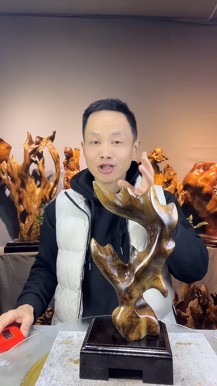金丝楠木*小叶桢楠随行摆件39