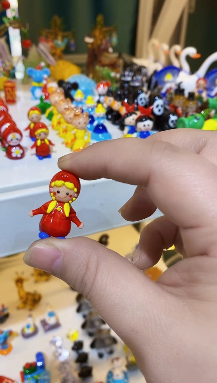 【闪购商品】琉璃手工艺品小红帽