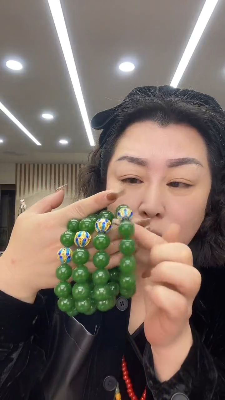 未镶嵌蛇纹石玉手串多样式发货随机发一