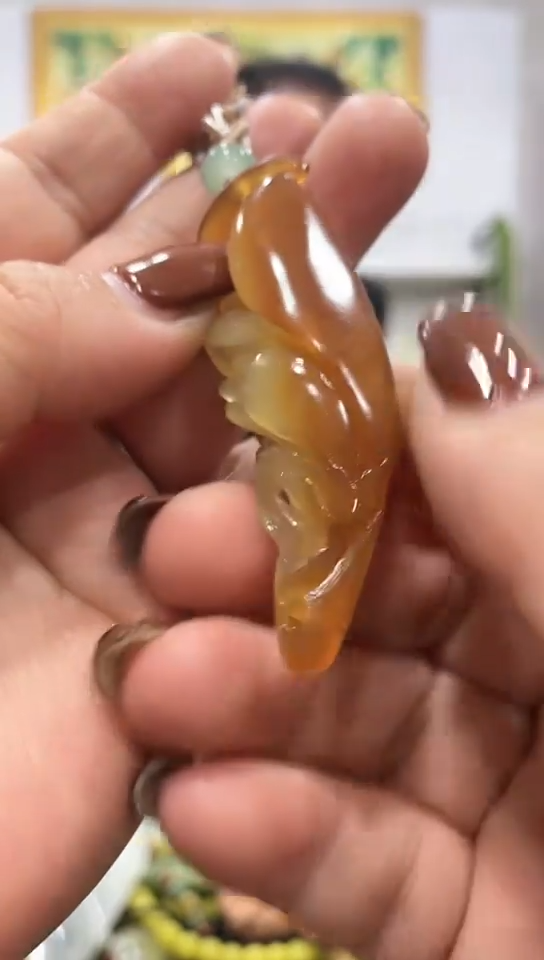 未镶嵌岫玉挂件 