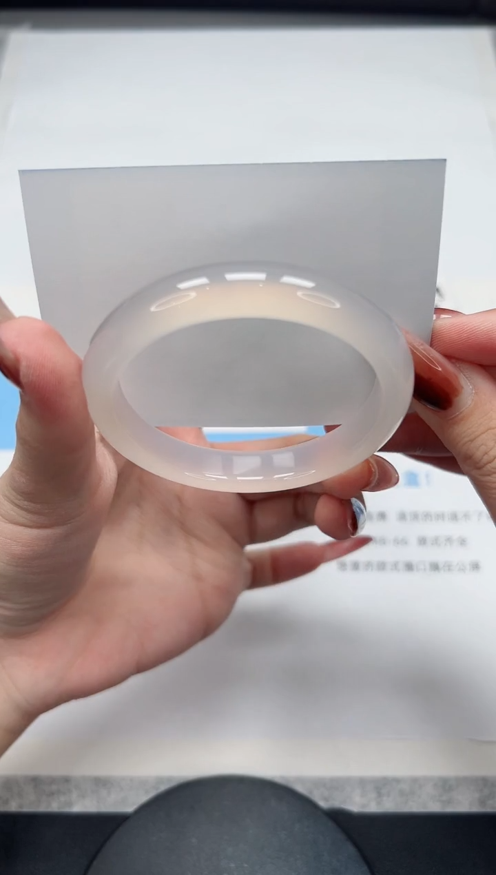 【闪购商品】玛瑙/玉髓手镯未镶嵌369/荔枝54.7