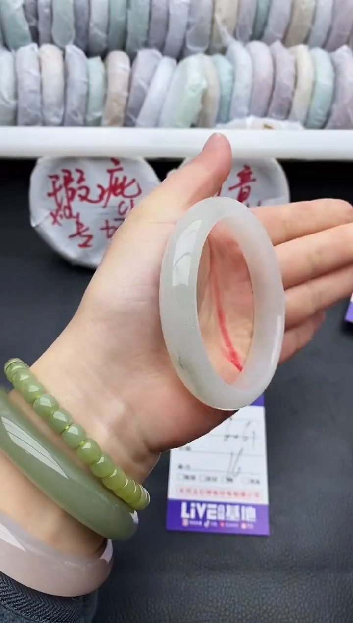 未镶嵌手镯石英质玉瑕疵96+60/61