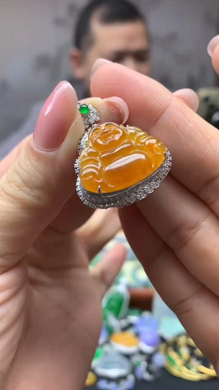 【闪购商品】翡翠颈饰18K金镶嵌6-天然翡翠