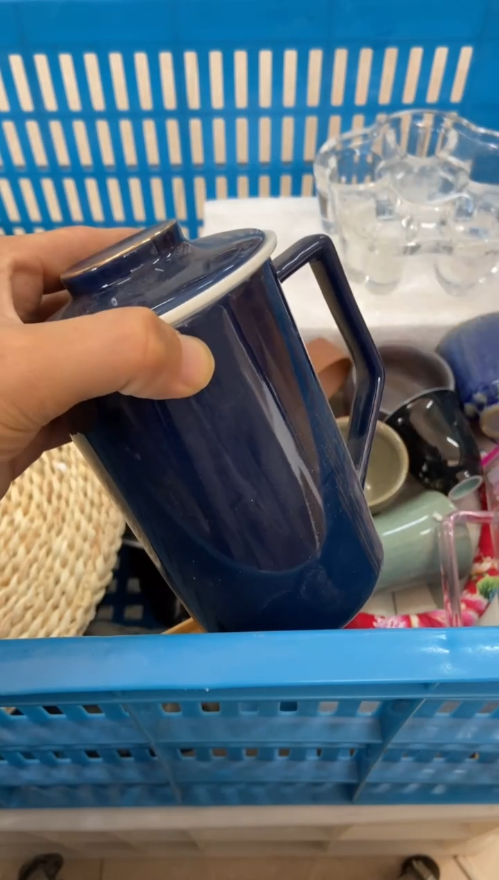 杯无运费险有瑕疵的摄影的产品有使用过的痕迹有点脏介意勿拍