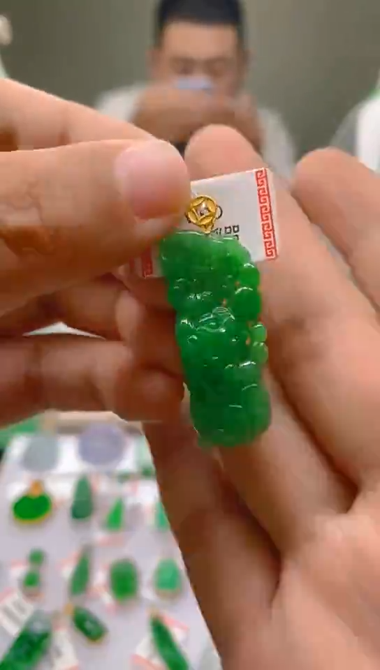 【闪购商品】翡翠颈饰18K金镶嵌新号开播，全场乱卖