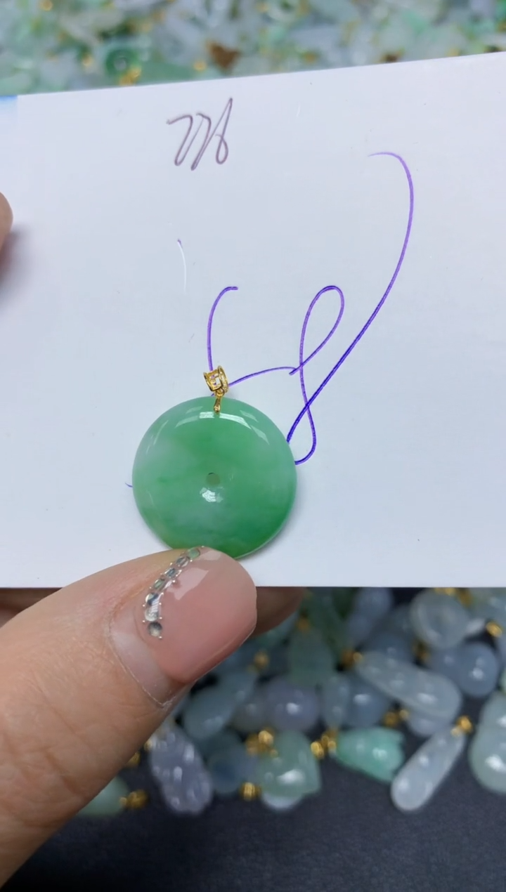 【闪购商品】翡翠挂件18K金镶嵌 天然翡翠A货