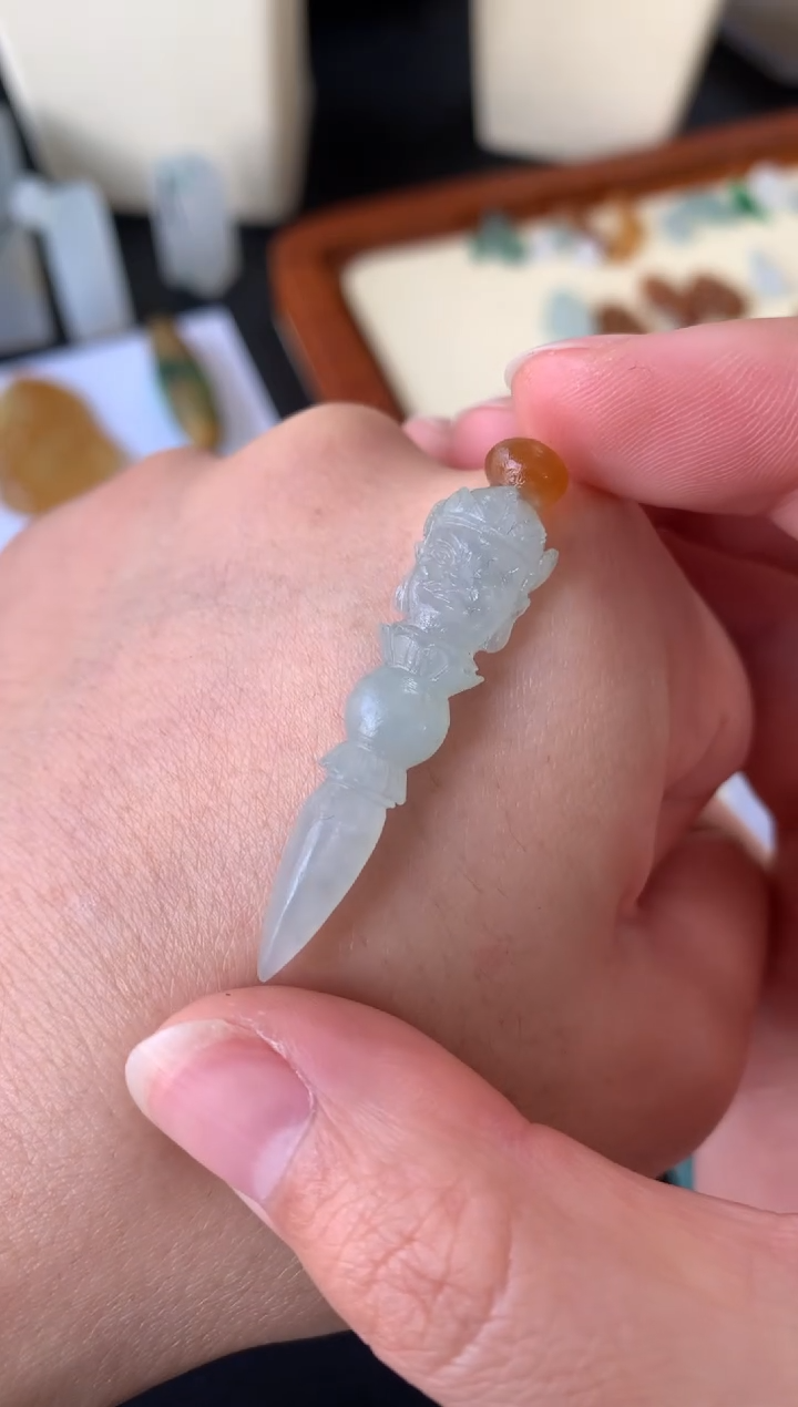 【闪购商品】定制翡翠未镶嵌翡翠