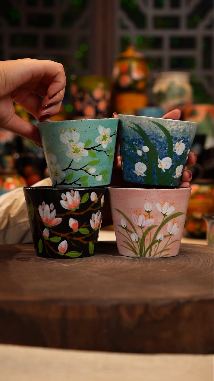  油画   釉下彩  杯子  4个