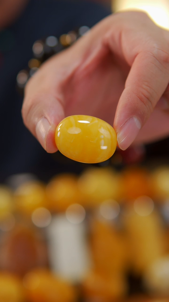 【闪购商品】蜜蜡颈饰未镶嵌9焦皮料枣珠