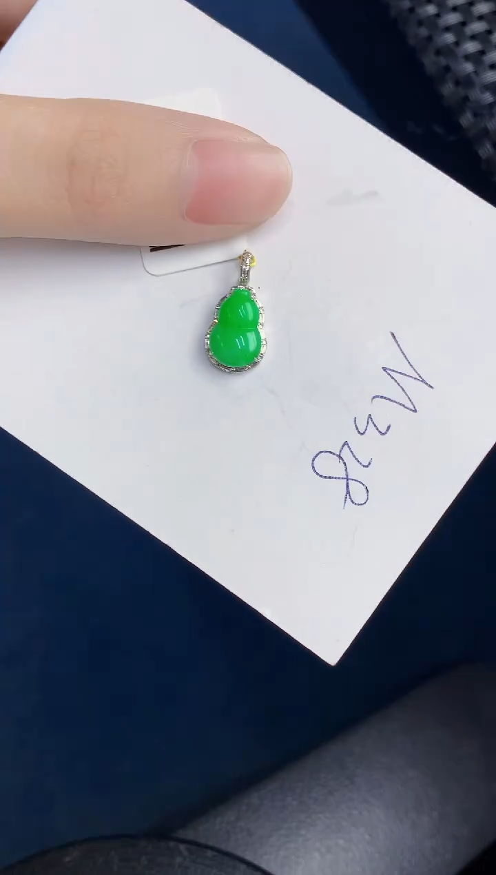 【闪购商品】翡翠18K金镶嵌颈饰000000000