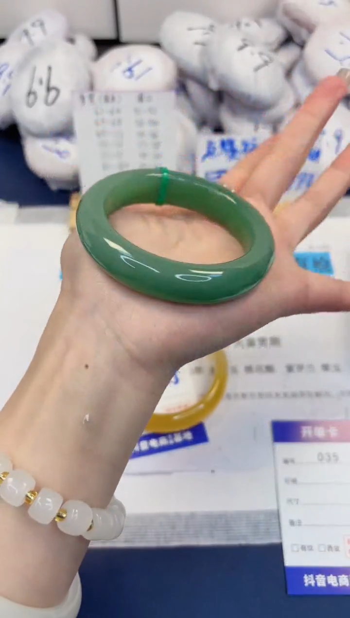 【闪购商品】石英质玉手镯未镶嵌35-东陵玉-圈口54
