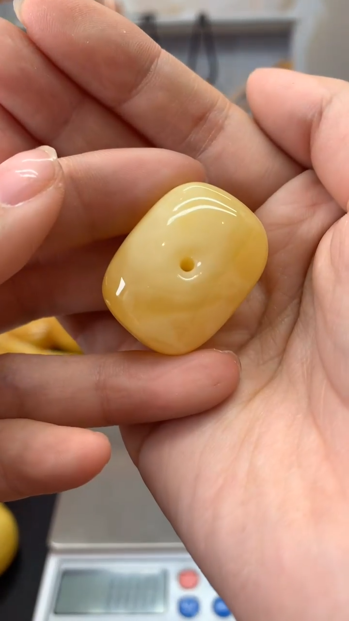 【闪购商品】琥珀珠宝奇石未镶嵌1336