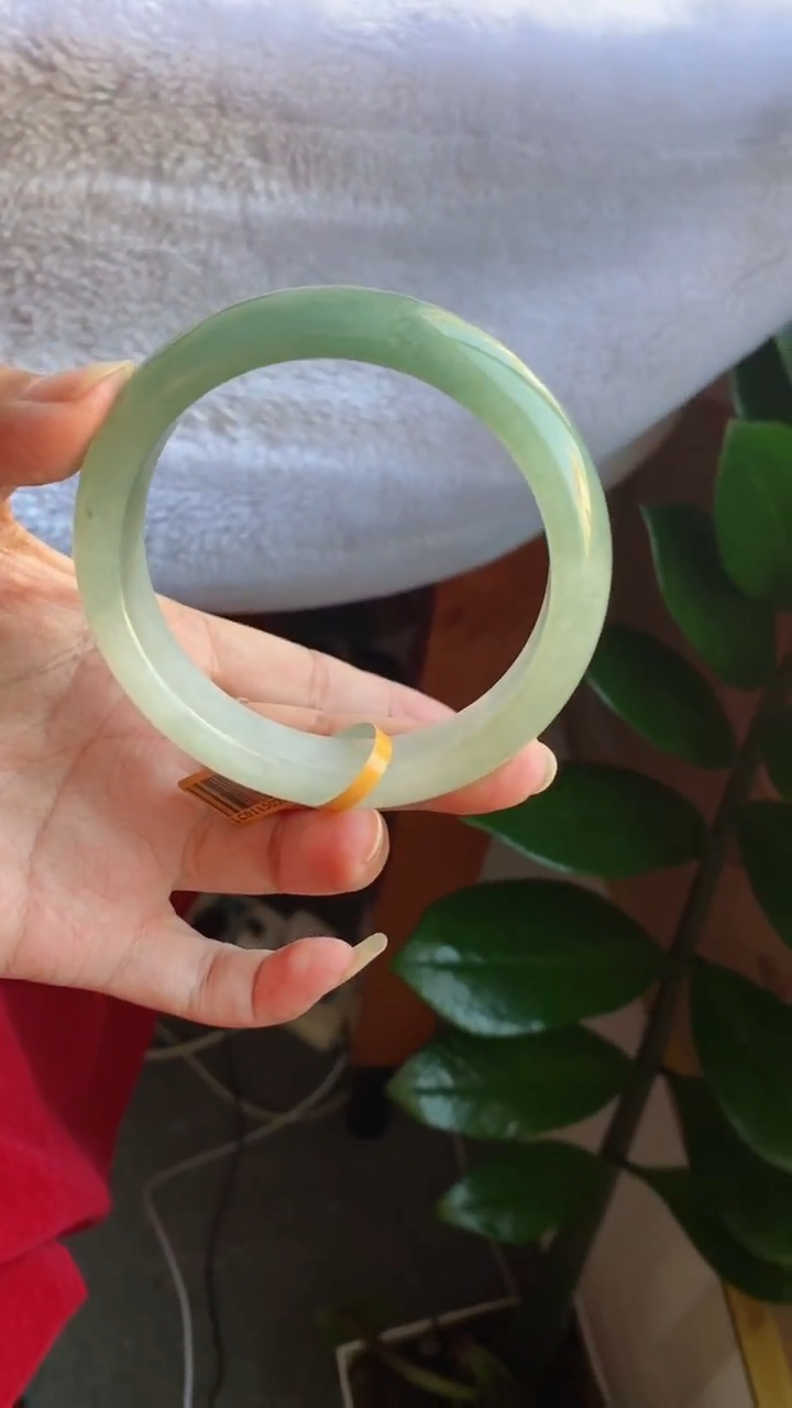 【闪购商品】翡翠手镯未镶嵌（血漏必买）冰透胶湖水绿22号