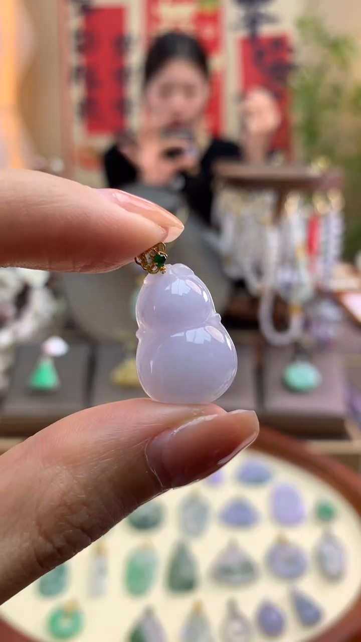 【闪购商品】翡翠颈饰18K金镶嵌葫芦