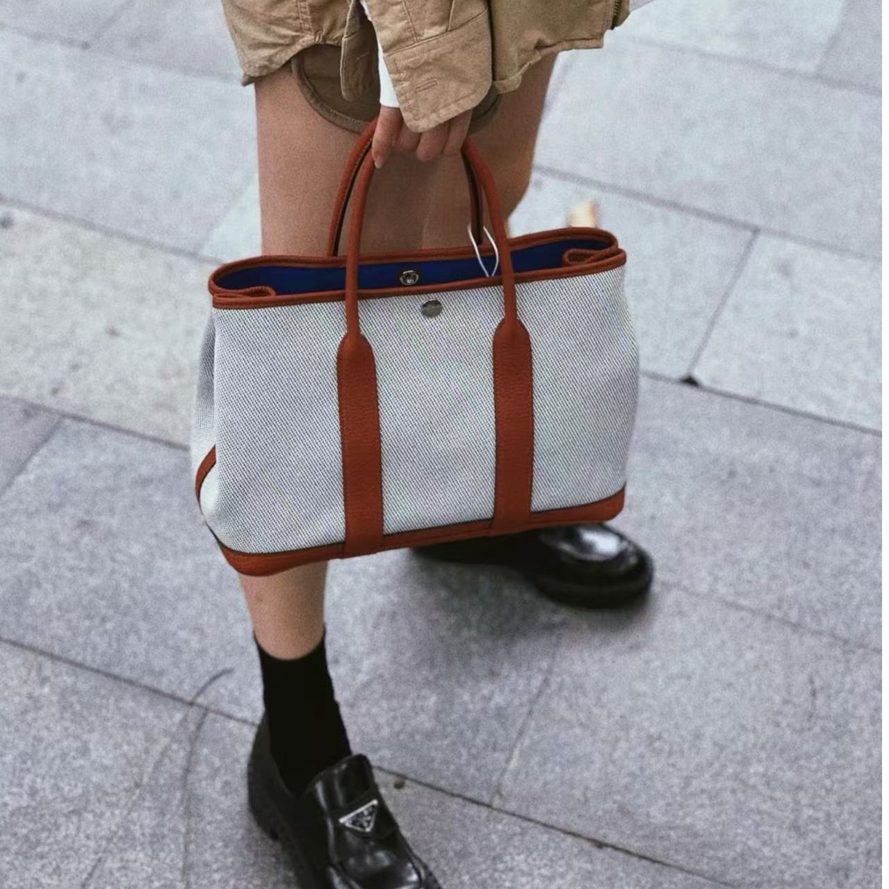 99新 Hermes/爱马仕 蔚蓝/南瓜色拼米色 拼色花园 30 Z刻 手提包