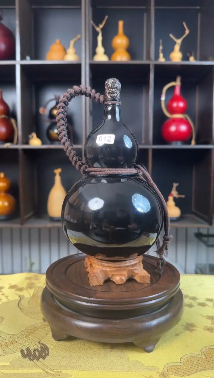 【闪购商品】012----------700ML