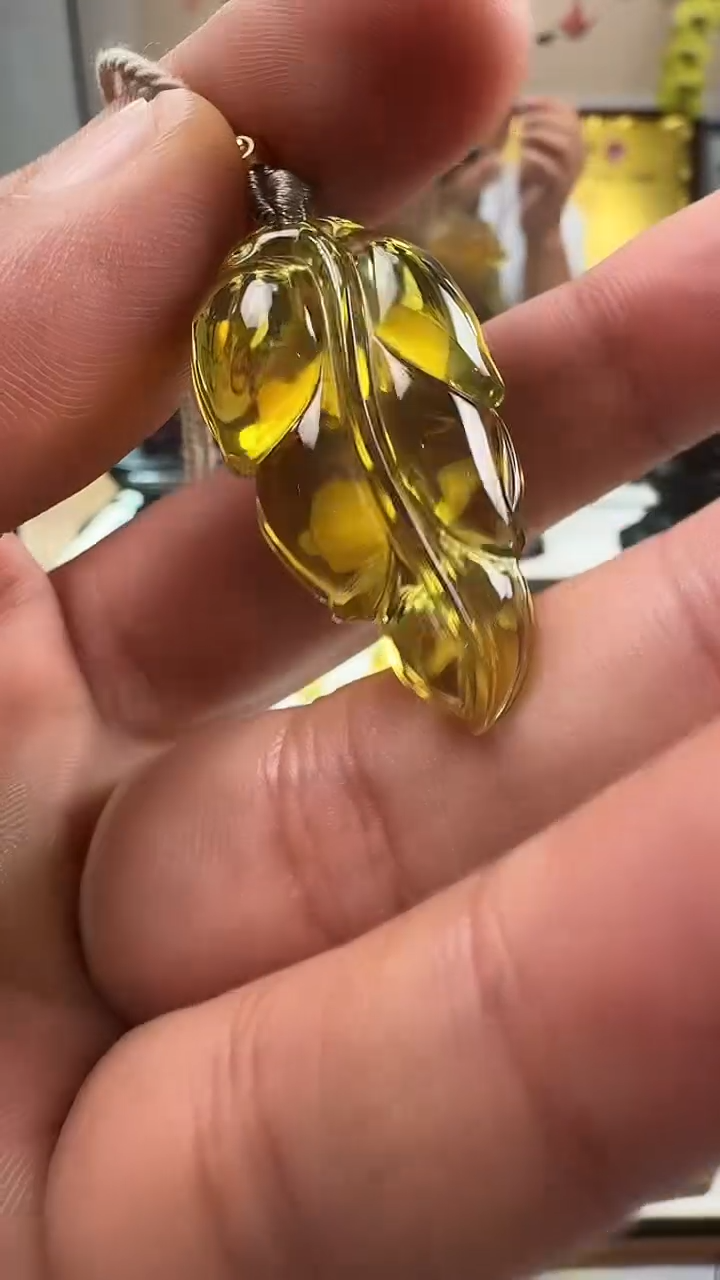 未镶嵌吊坠(不含链)琥珀叶子吊坠