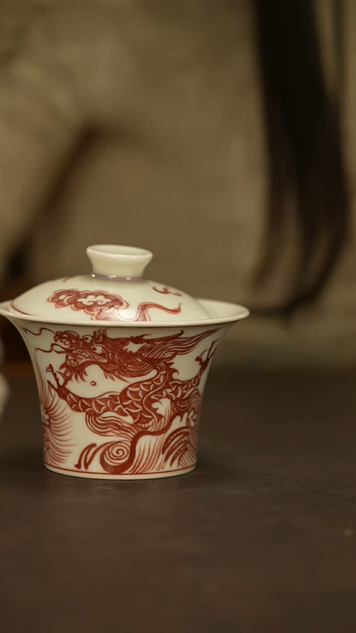 【闪购商品】瓷片             君墨