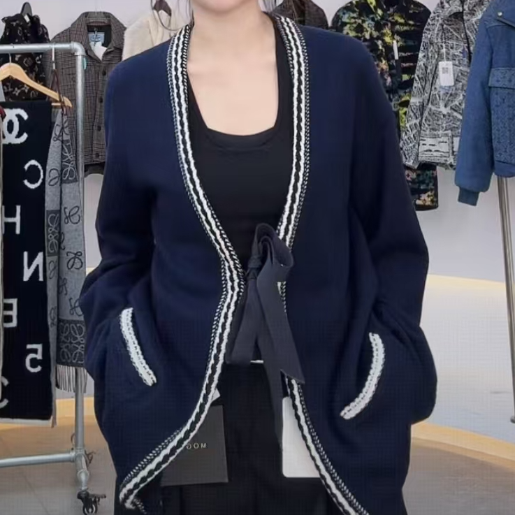 未使用 Chanel/香奈儿 Chanel 纯色绑带针织衫 海军蓝38