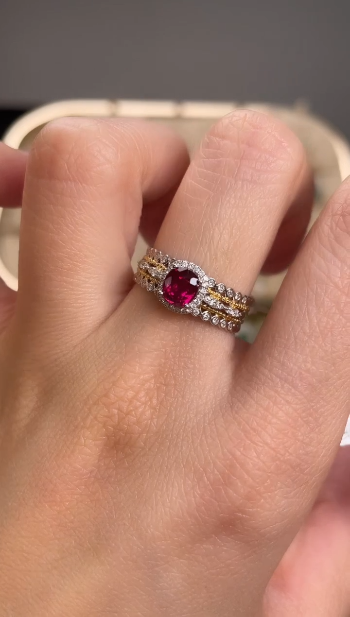 【闪购商品】红宝石戒指18K金镶嵌主石：0.78ct