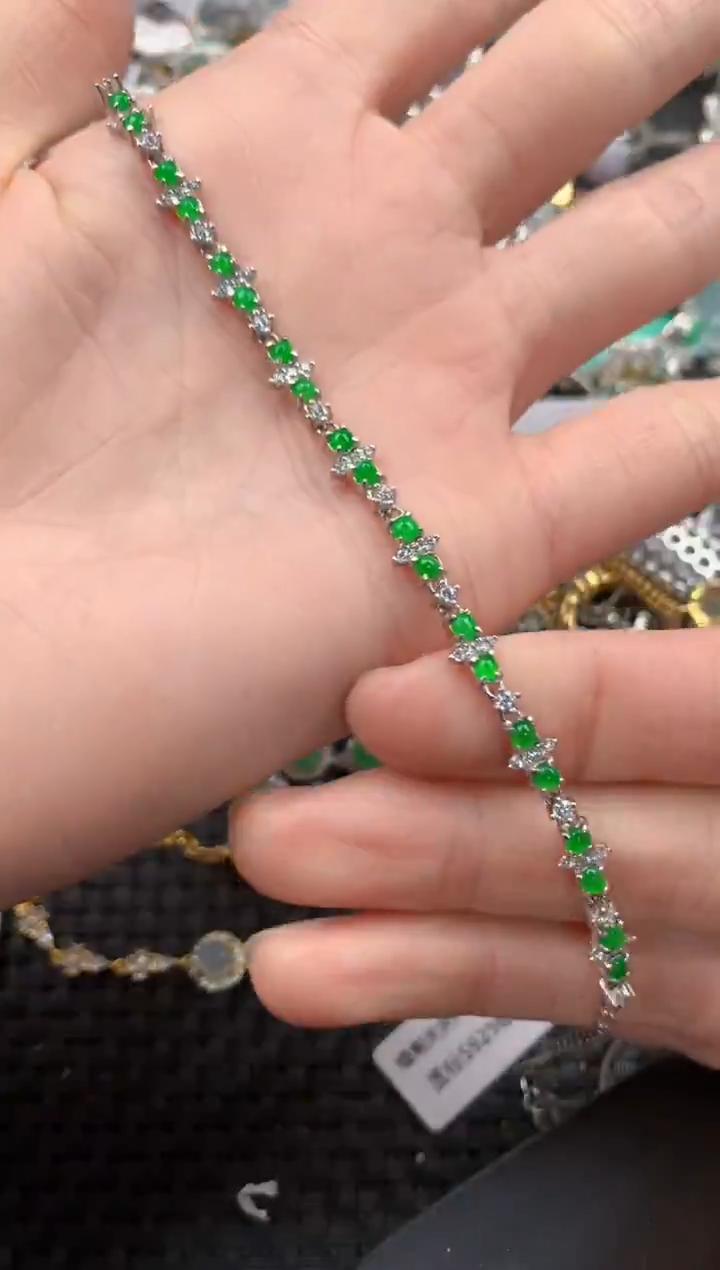 银S925镶嵌戒指翡翠888        2