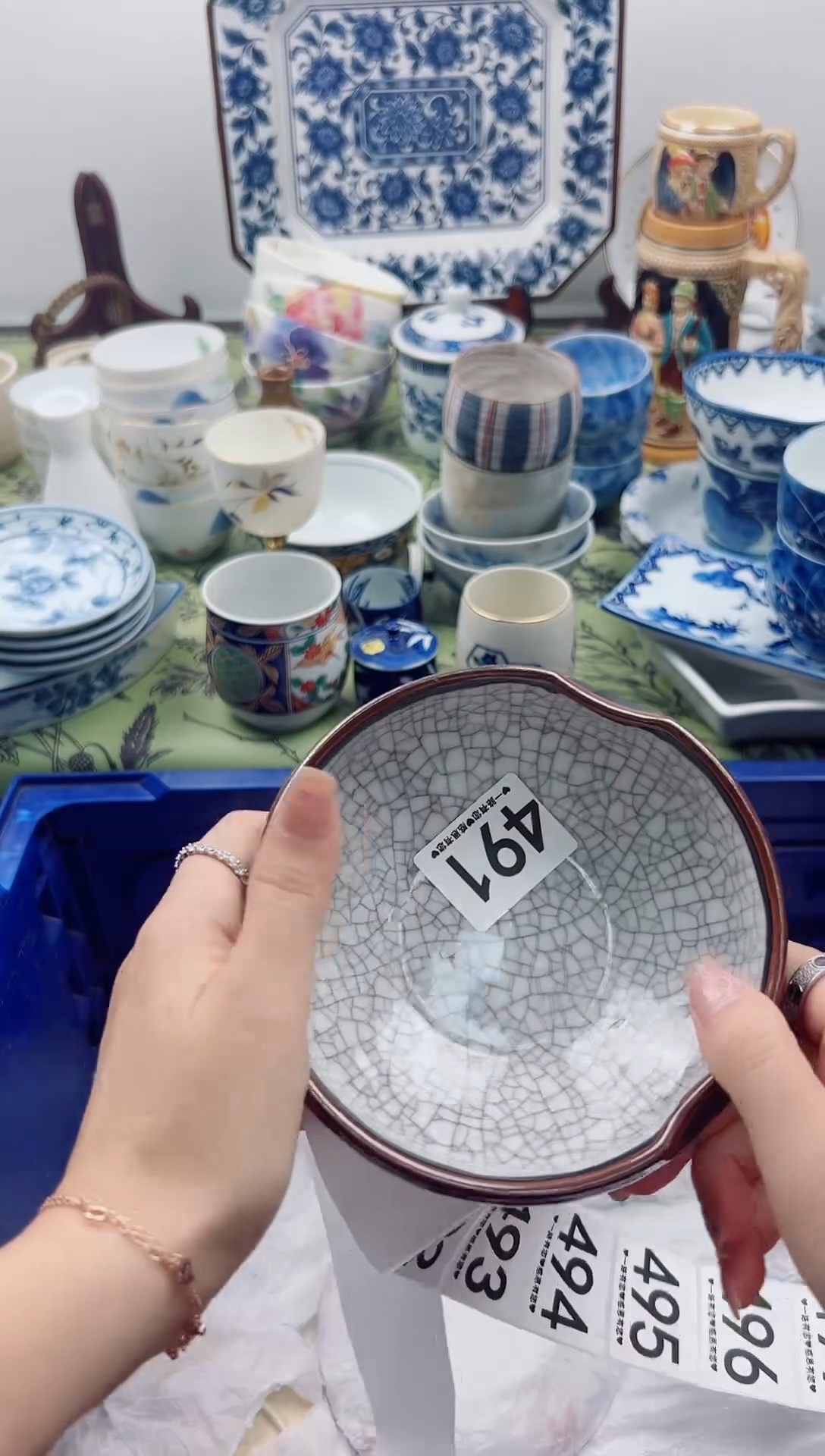 瓷片喵****?491.............