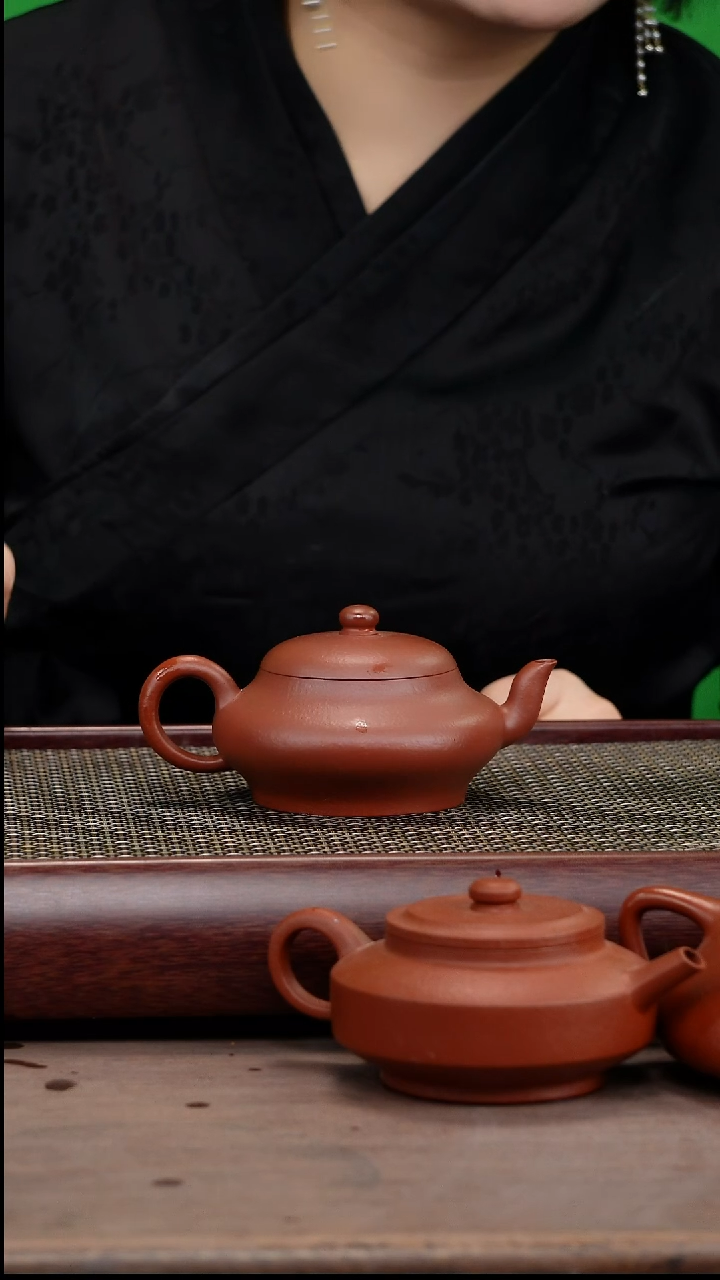 【闪购商品】紫砂茶壶全手工朱泥虚扁壶