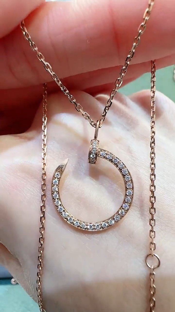 【闪购商品】钻石吊坠(不含链)18K金镶嵌18K金钻石钉子吊坠