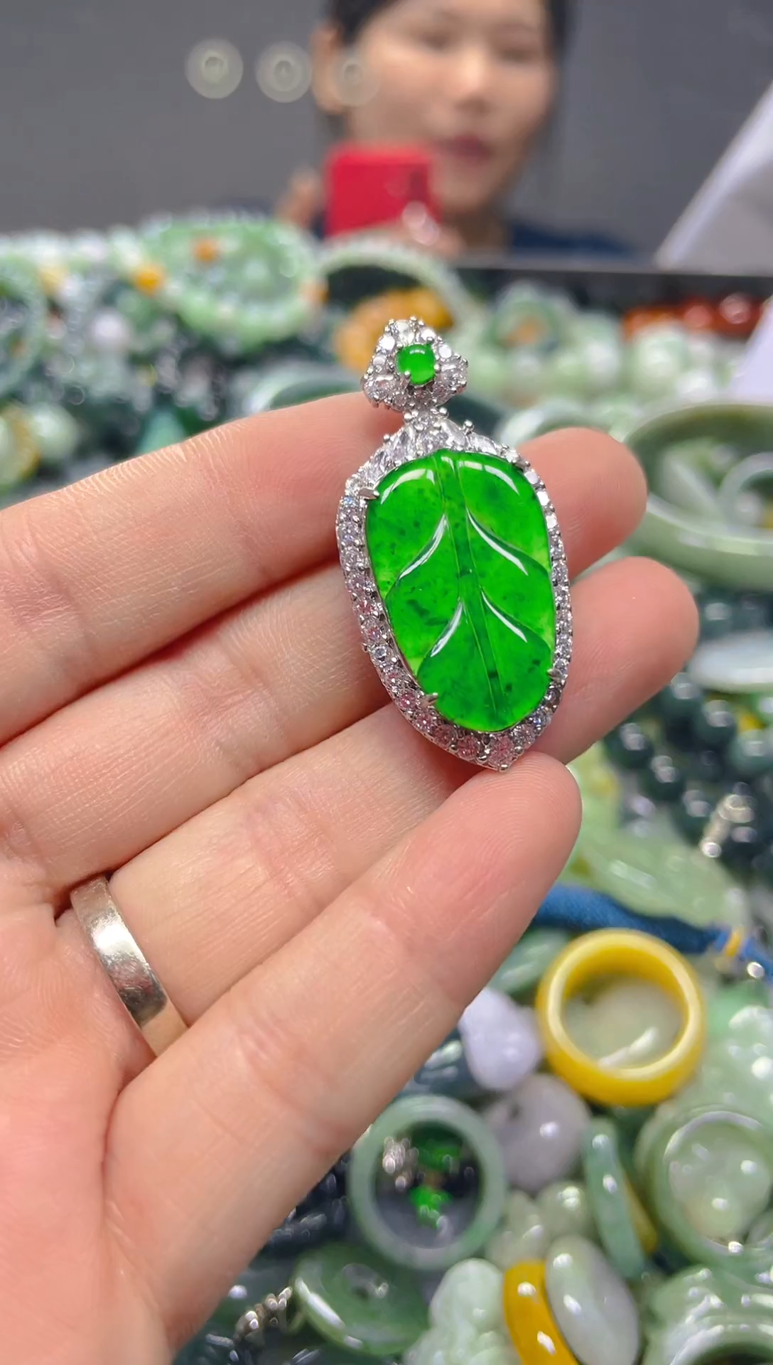 翡翠未镶嵌颈饰/T/翡翠A货,1件也是批发价