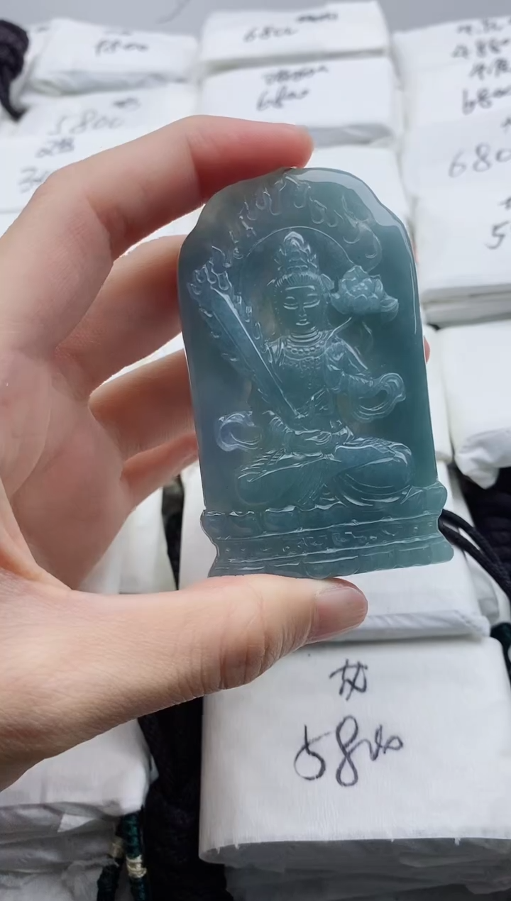 颈饰未镶嵌翡翠8