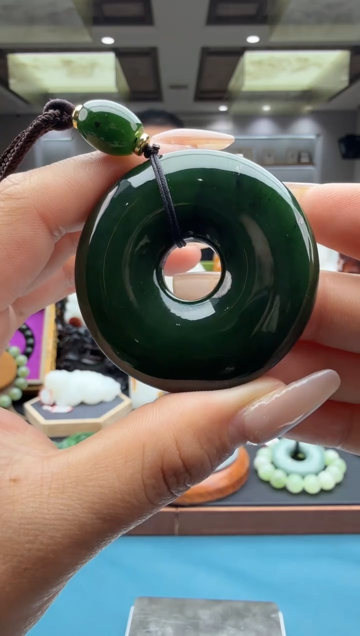 未镶嵌和田玉挂件ebqhk