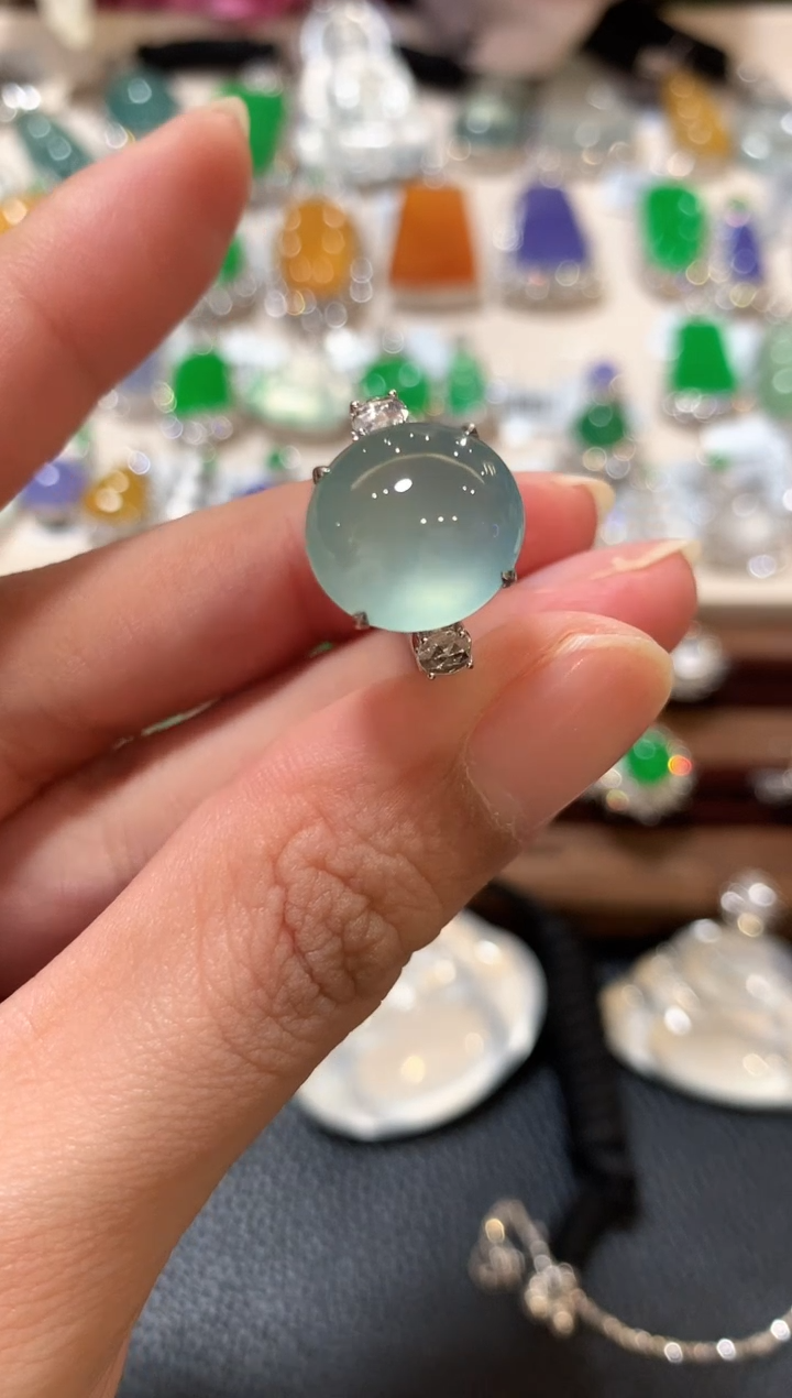 18K金镶嵌戒指翡翠m36    