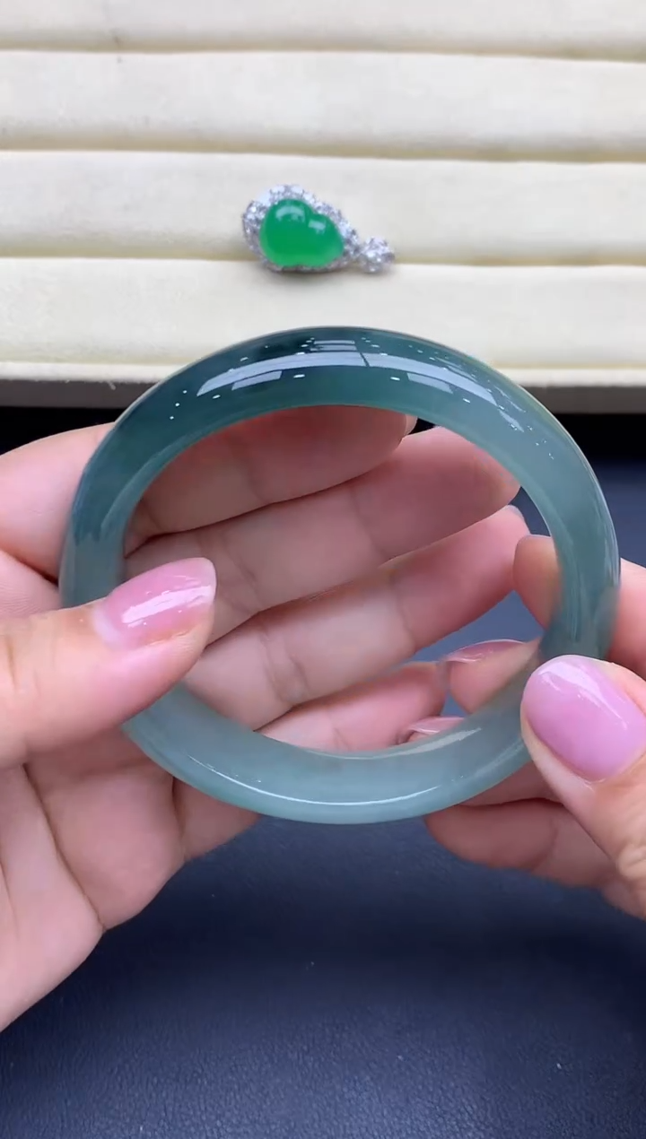 翡翠手镯未镶嵌564-中国好珍宝