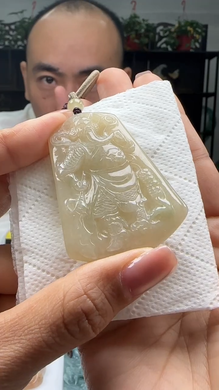 【闪购商品】翡翠颈饰未镶嵌天然翡翠A货吊坠