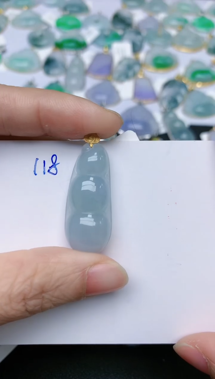 【闪购商品】翡翠颈饰18K金镶嵌天然翡翠A货    
