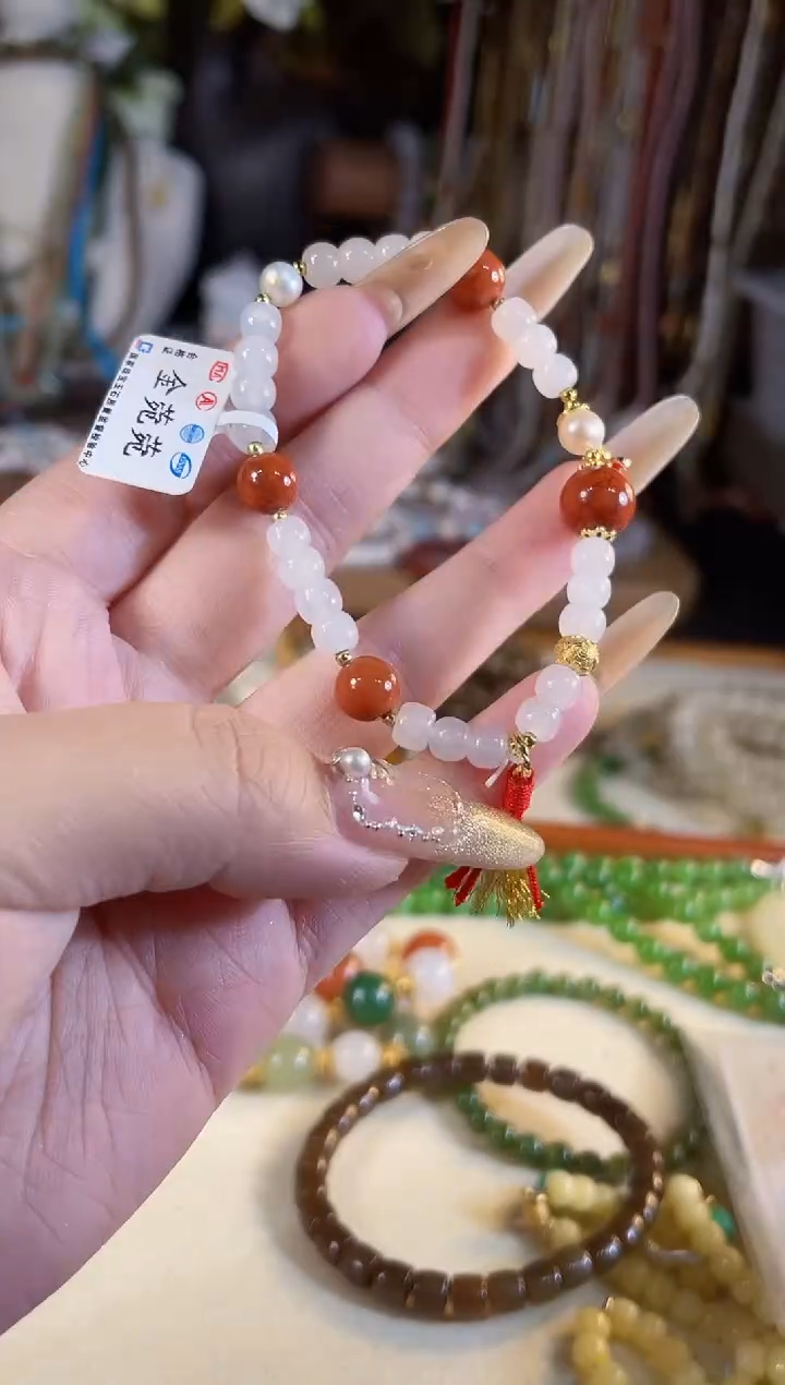 【闪购商品】和田玉手链银S925镶嵌多样性发货其一