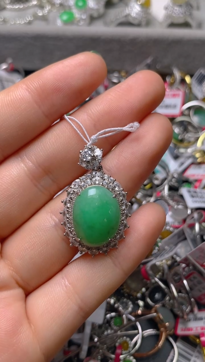 银S925镶嵌戒指翡翠百内无证书