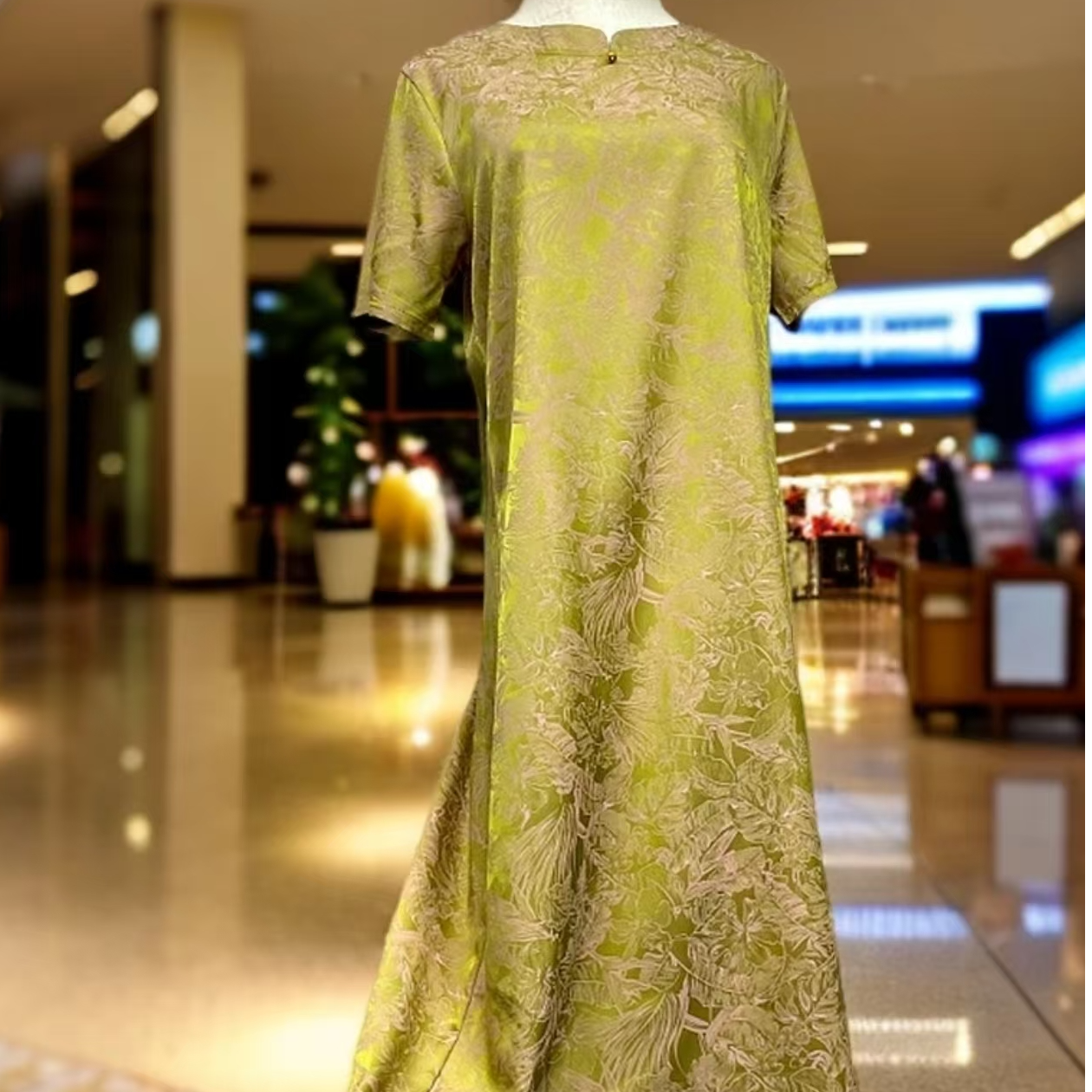 0969透气一粒扣筒裙碎花直筒妈妈装洋气显瘦气质时尚休闲