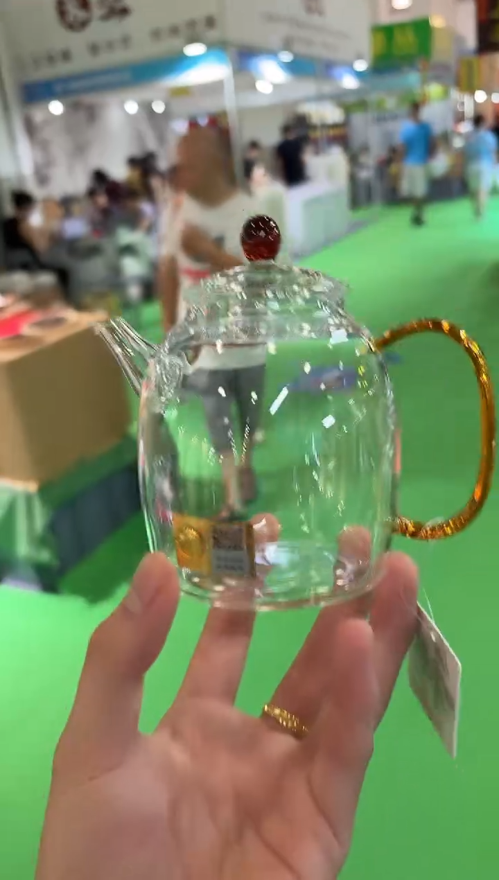 禾器-宴臣壶-琥珀色