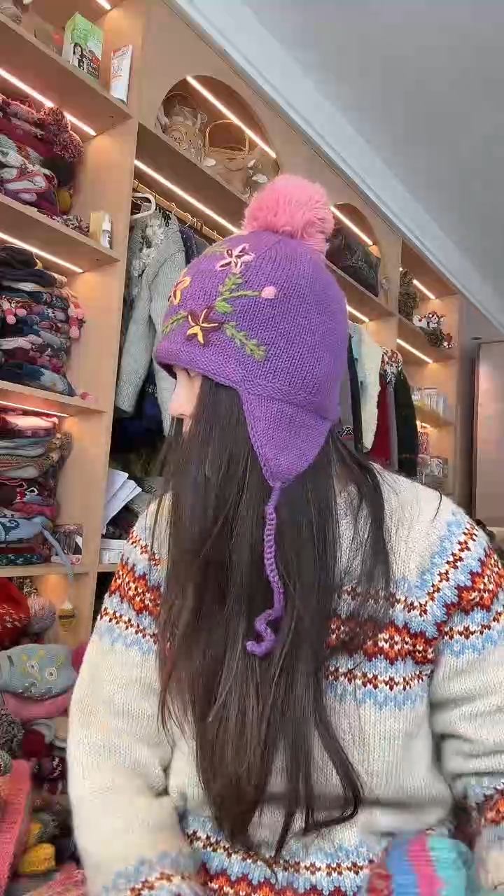 羊毛紫色护耳帽  