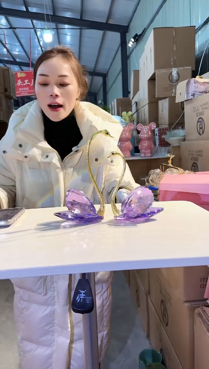 【闪购商品】无铅玻璃悠悠O-花器-64早